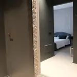 Aurelia Apartment